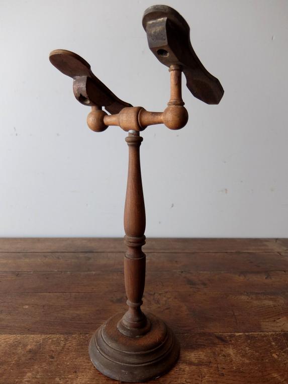 Shoe Stand (A0419)