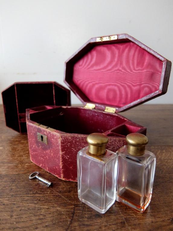 Antique Jewelry Case & Perfume Bottles (D0422)