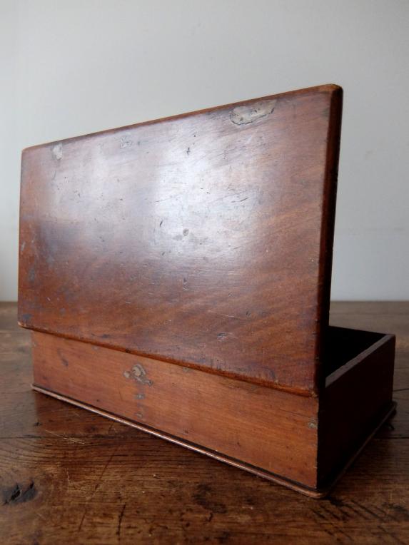 Wooden Cigar Box (A0521)