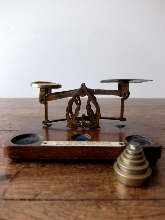 Letter Scale (F0417)
