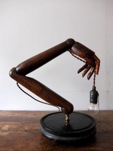 Mannequin's Desk Lamp (A0415)