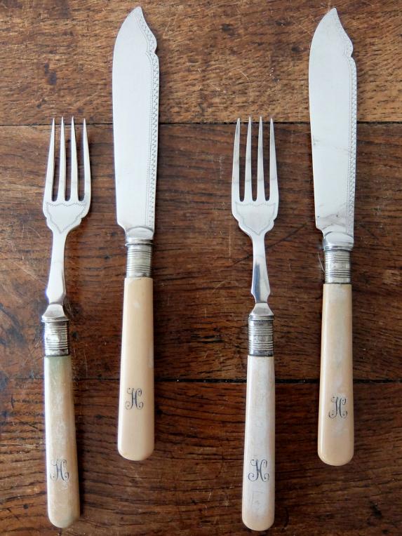Knife & Fork (A0521)