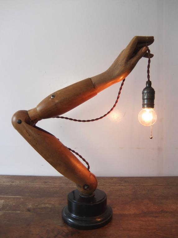Mannequin's Desk Lamp (A0515)
