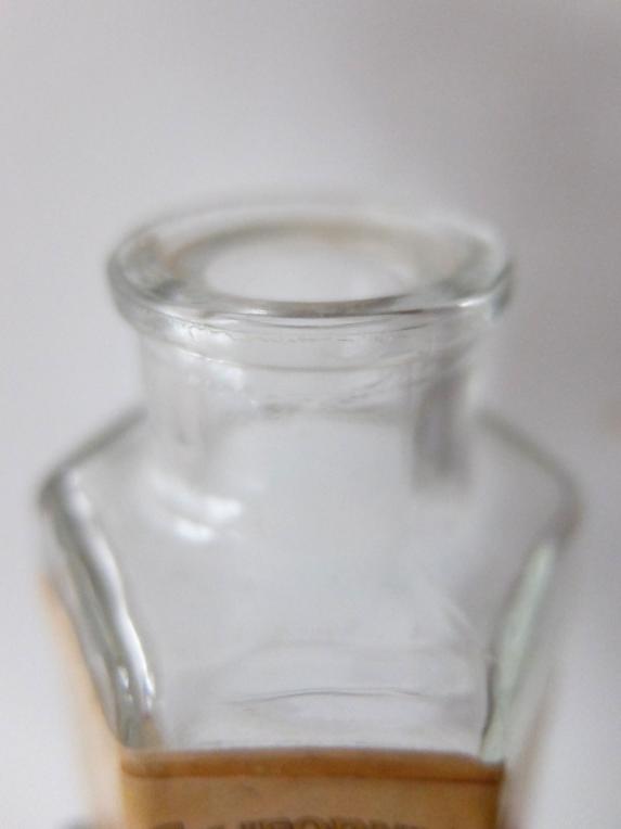 Perfume Bottle (A0521-05)