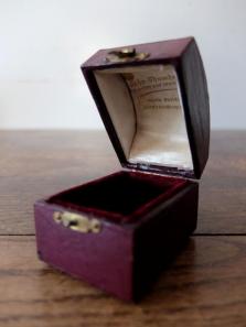 Antique Jewelry Box (B0522-01)