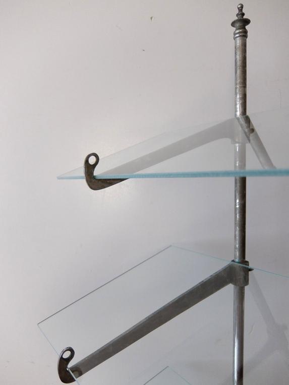 Display Stand with Glass (A0522)
