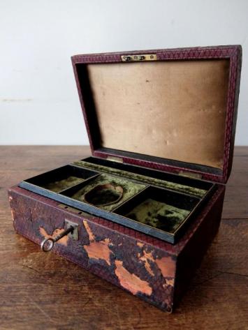 Antique Jewelry Case (B0520)