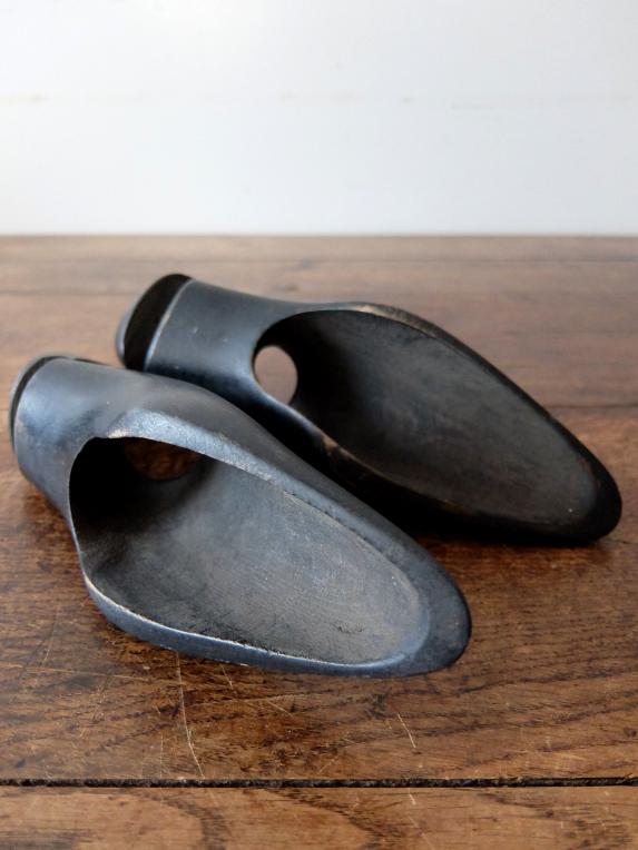 Pair of Shoe Trees (A0521)