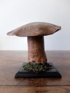 Mushroom Model (B0320-04)