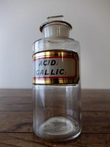 Medicine Bottle (A0616)