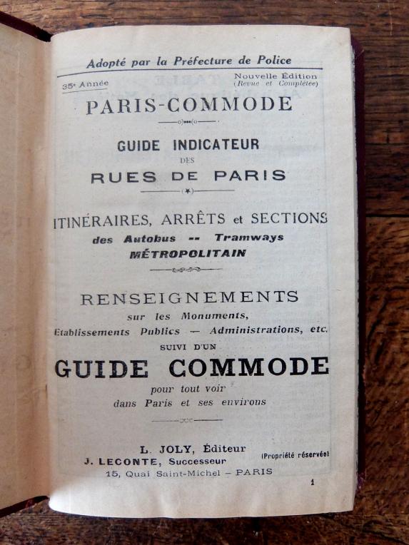 Guide Book 【Paris】 (A0620)
