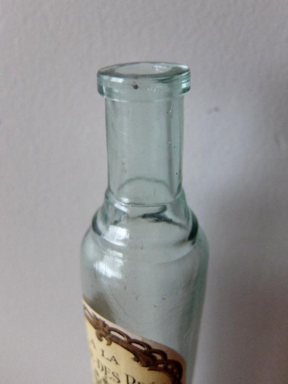 Perfume Bottle (N0620)