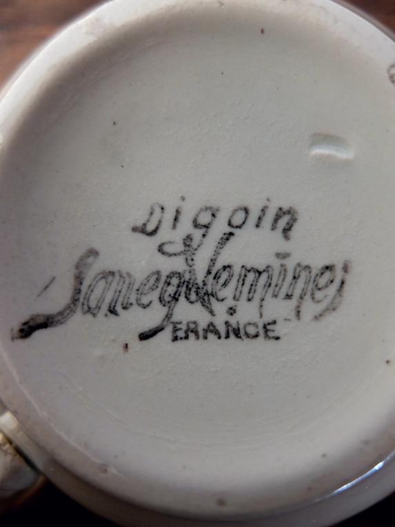 Digoin & Sarreguemines Cup & Saucer (A0916)