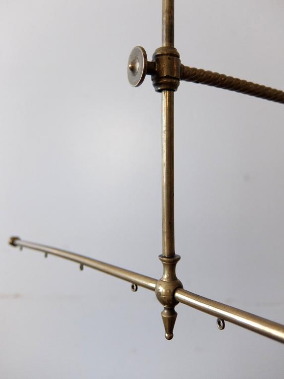 Adjustable Brass Holder (A0621)
