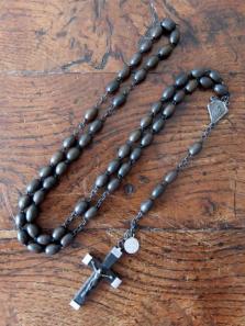 Rosary (A0623-04)