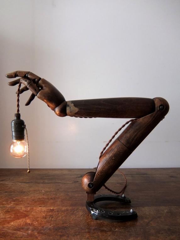 Mannequin's Desk Lamp (A0715)