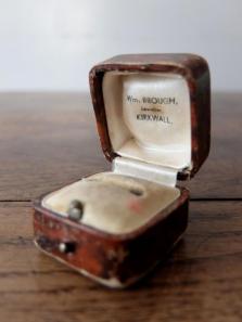 Antique Jewelry Box (D0721-01)
