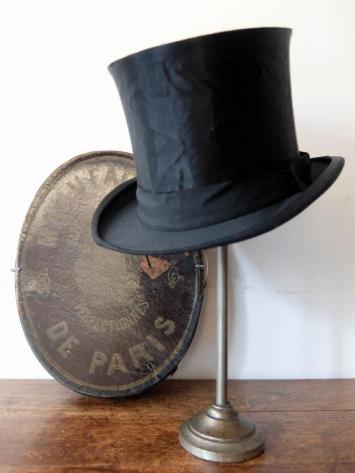 Silk Hat with Box (A0722)