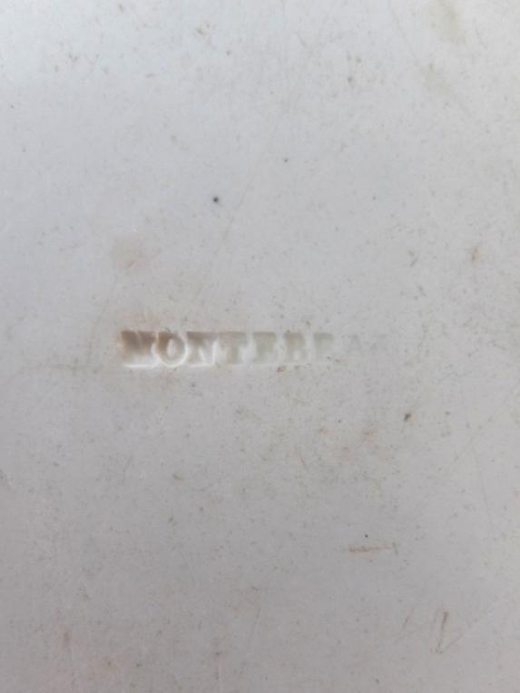 Montereau Grisaille Rébus Plate (A0619-02)