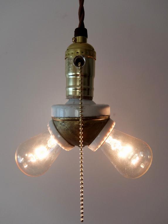 Double Socket with Pendant Lamp (A0721-03)