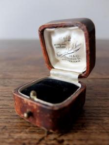 Antique Jewelry Box (D0719-02)
