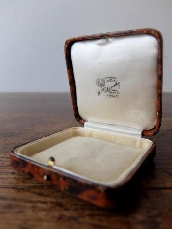 Antique Jewelry Box (C0719-06)
