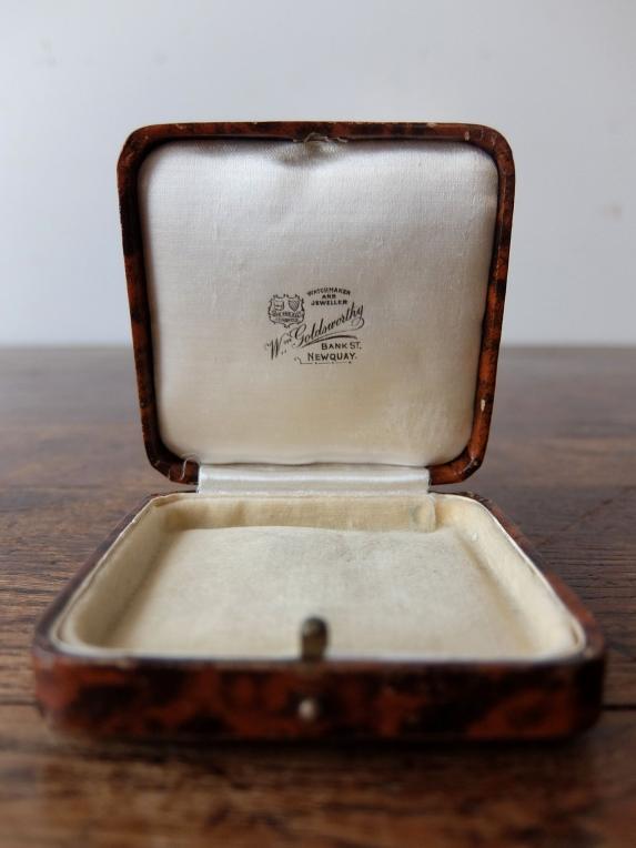 Antique Jewelry Box (C0719-06)