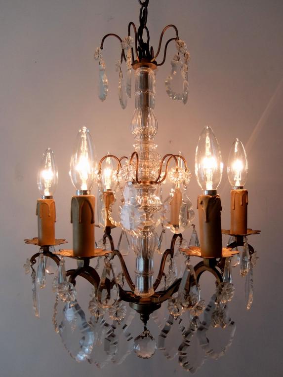 Chandelier (A0619)