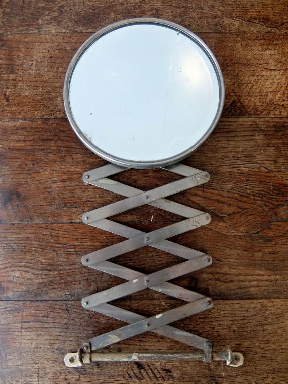 Scissor Shaving Mirror (A0816)