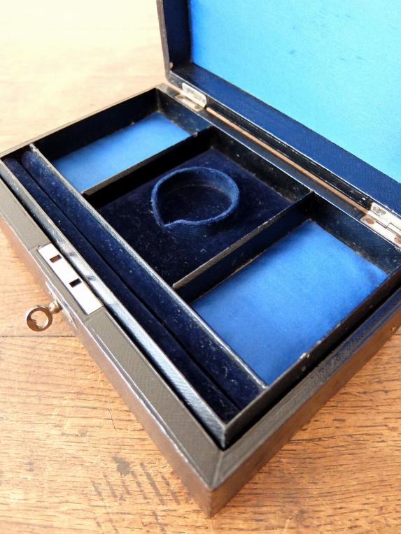 Antique Jewelry Case (A0821)
