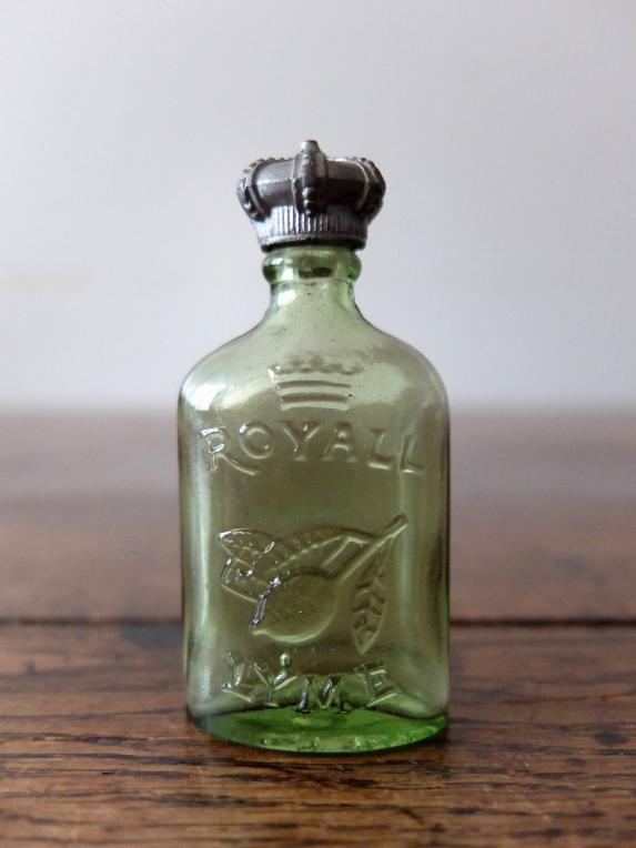 Perfume Bottle (B0821-01)