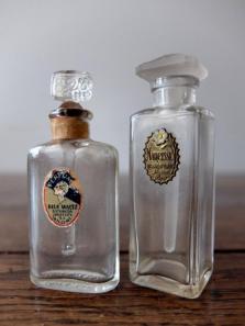 Perfume Bottle (B0821-02)