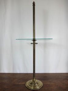 Display Stand with Glass (A0821)