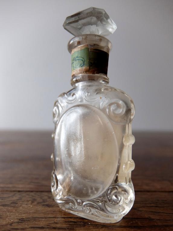 Perfume Bottle (E1017-01)