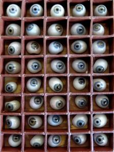 Prosthetic Eyes with Box (50 pcs) (A0921)