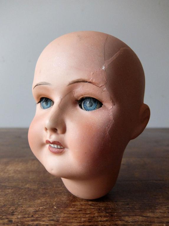 Doll's Head (A1018)