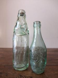 Glass Bottle (B0915-02)