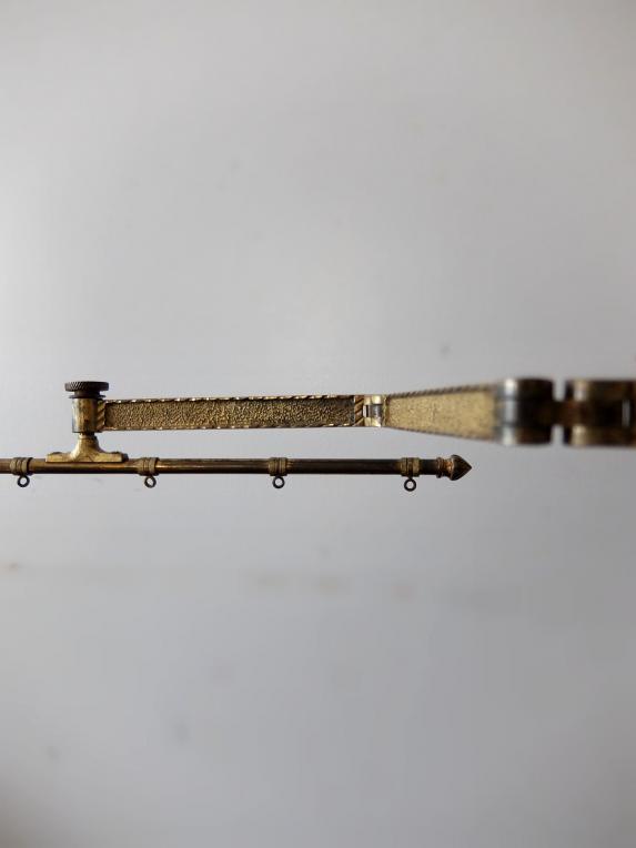 Adjustable Brass Holder (A0921)