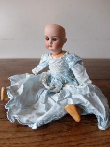 Bisque Doll (Z1022)