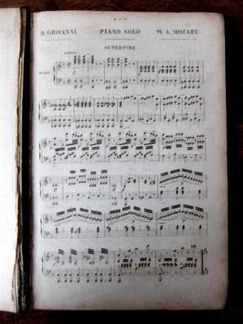 Musical Score Book (A1017)