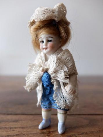 Bisque Doll (B1020)
