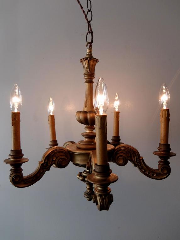 Chandelier (A1120)