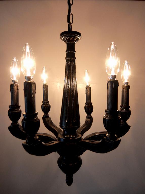 Chandelier (A1114)