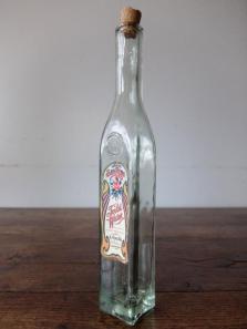 Perfume Bottle (B1120)