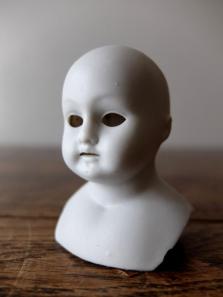 Porcelain Doll's Head (F1116)