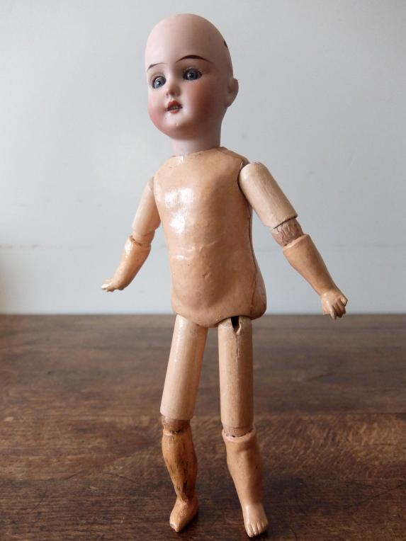 Bisque Doll (A1122)