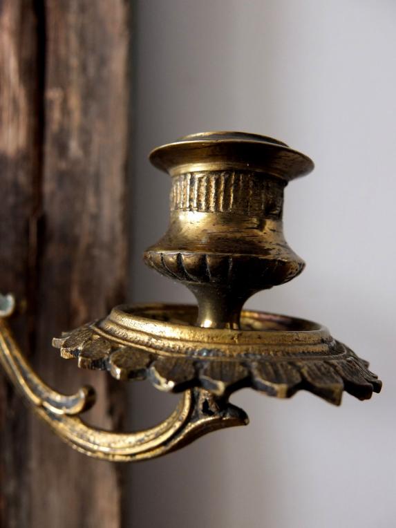 Wall Candle Holder (B1114)