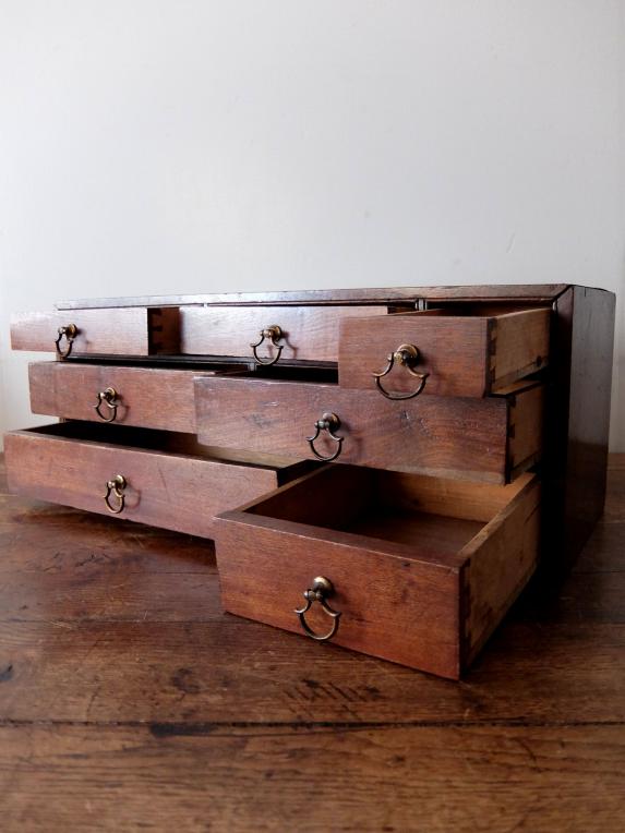 Small Drawers (A1221)