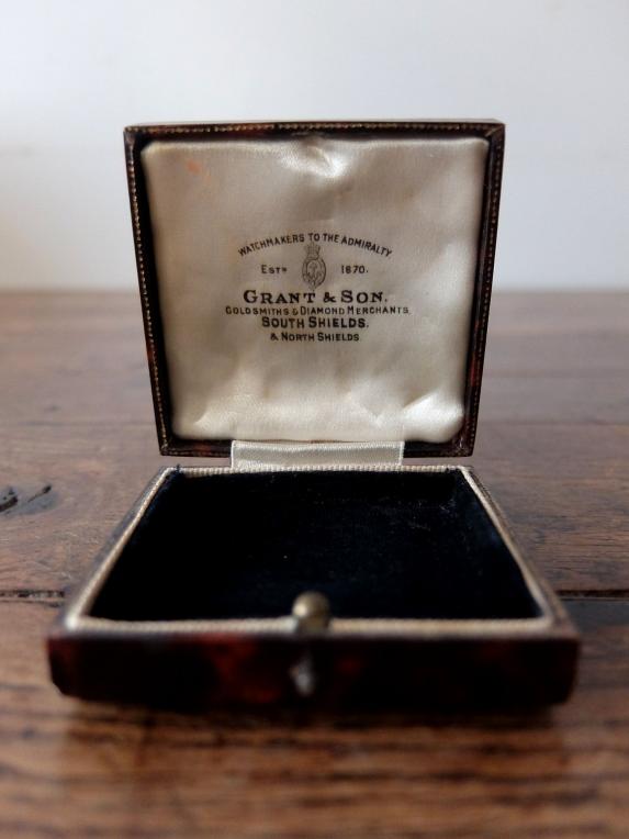 Antique Jewelry Box (B1222-02)