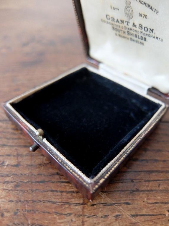 Antique Jewelry Box (B1222-02)
